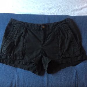 Converse linen and cotton blend shorts.